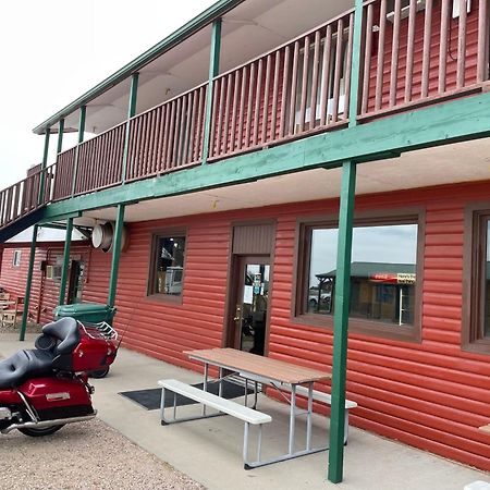 Badlands Hotel & Campground Interior Экстерьер фото