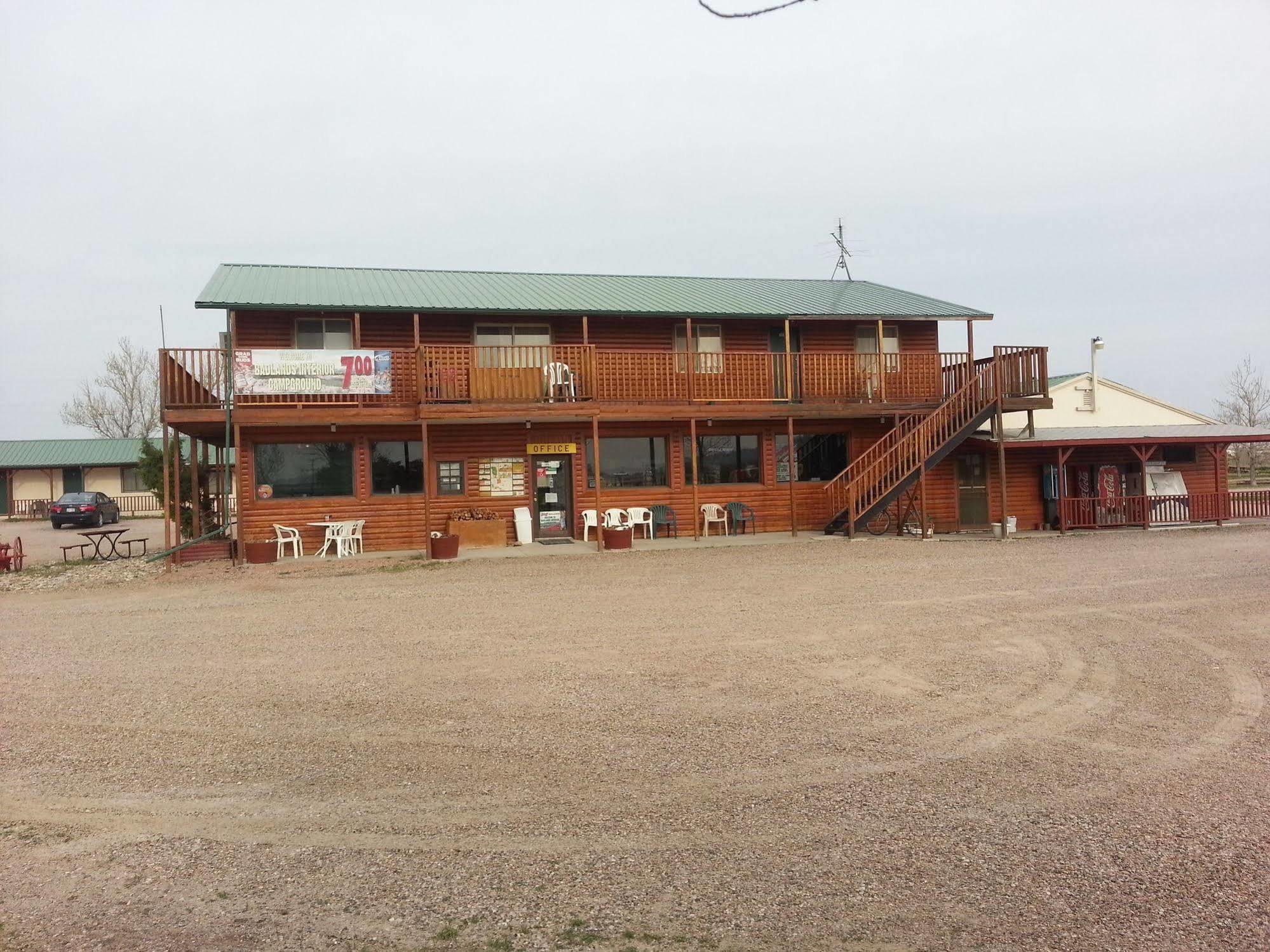 Badlands Hotel & Campground Interior Экстерьер фото